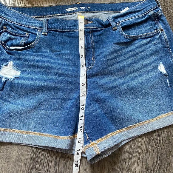 NWOT -Old Navy Boyfriend Jean Short - Picture 10 of 10